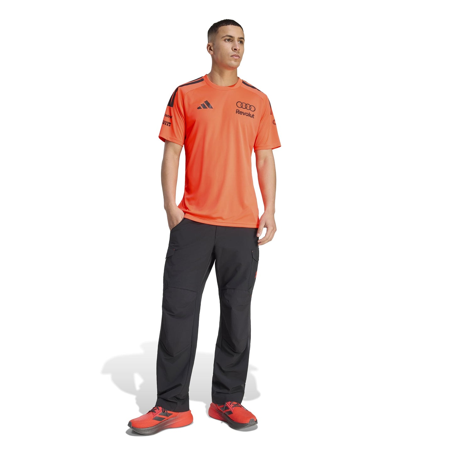 T-Shirt - Mens M - F1 Teamwear Mechanic - Audi Formula One